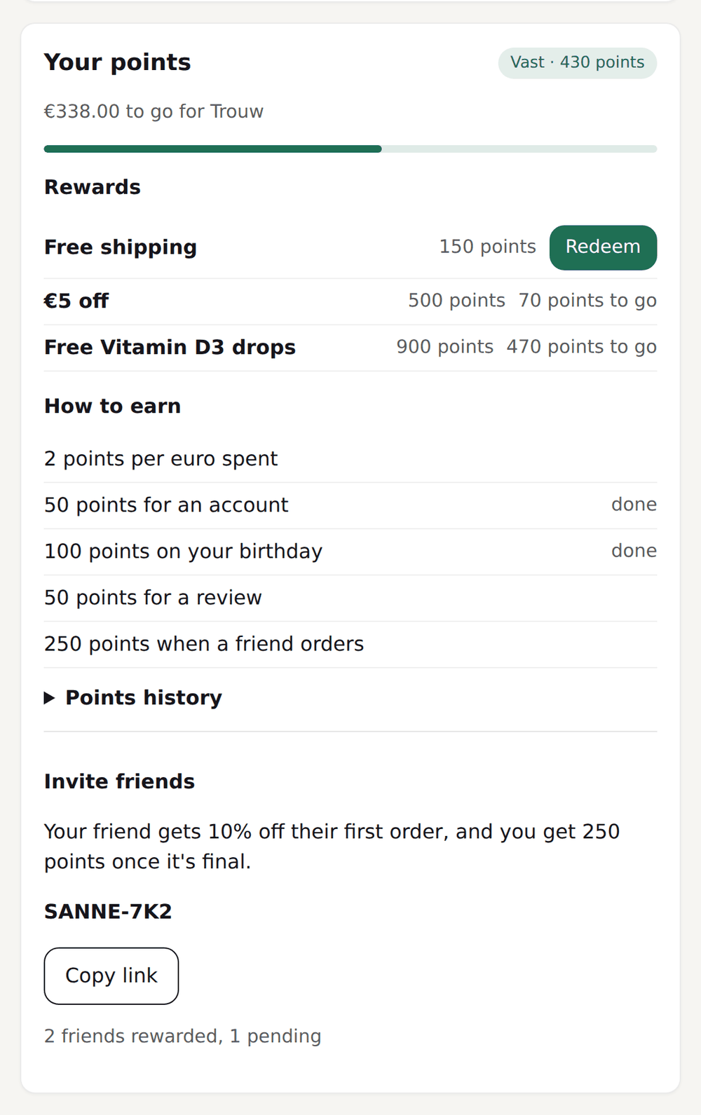 Customer portal of a supplement store with the point balance, the tier, the rewards and the ways to earn