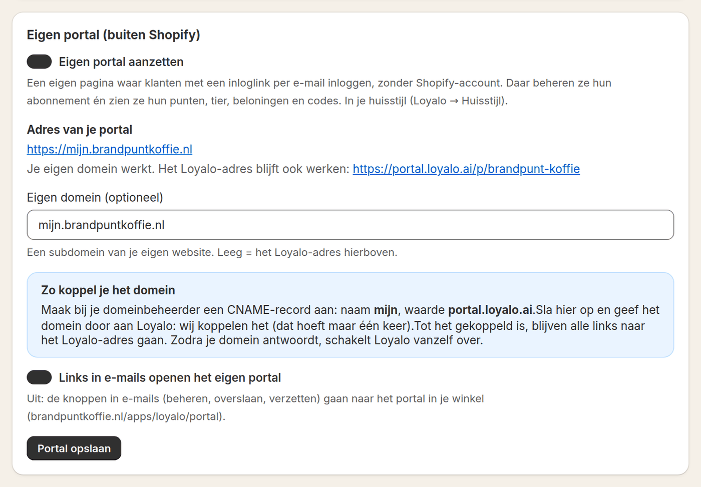 Instellingen voor het eigen portal in Loyalo, met het eigen domein en de uitleg voor het CNAME-record